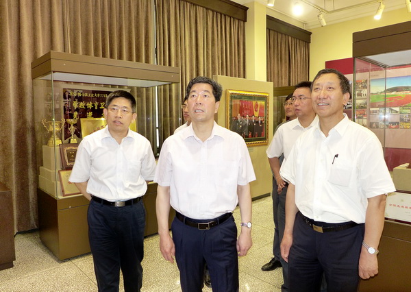 首页 学校要闻 哈工大报讯(吉星/文 冯健 吉星/图)6月20日