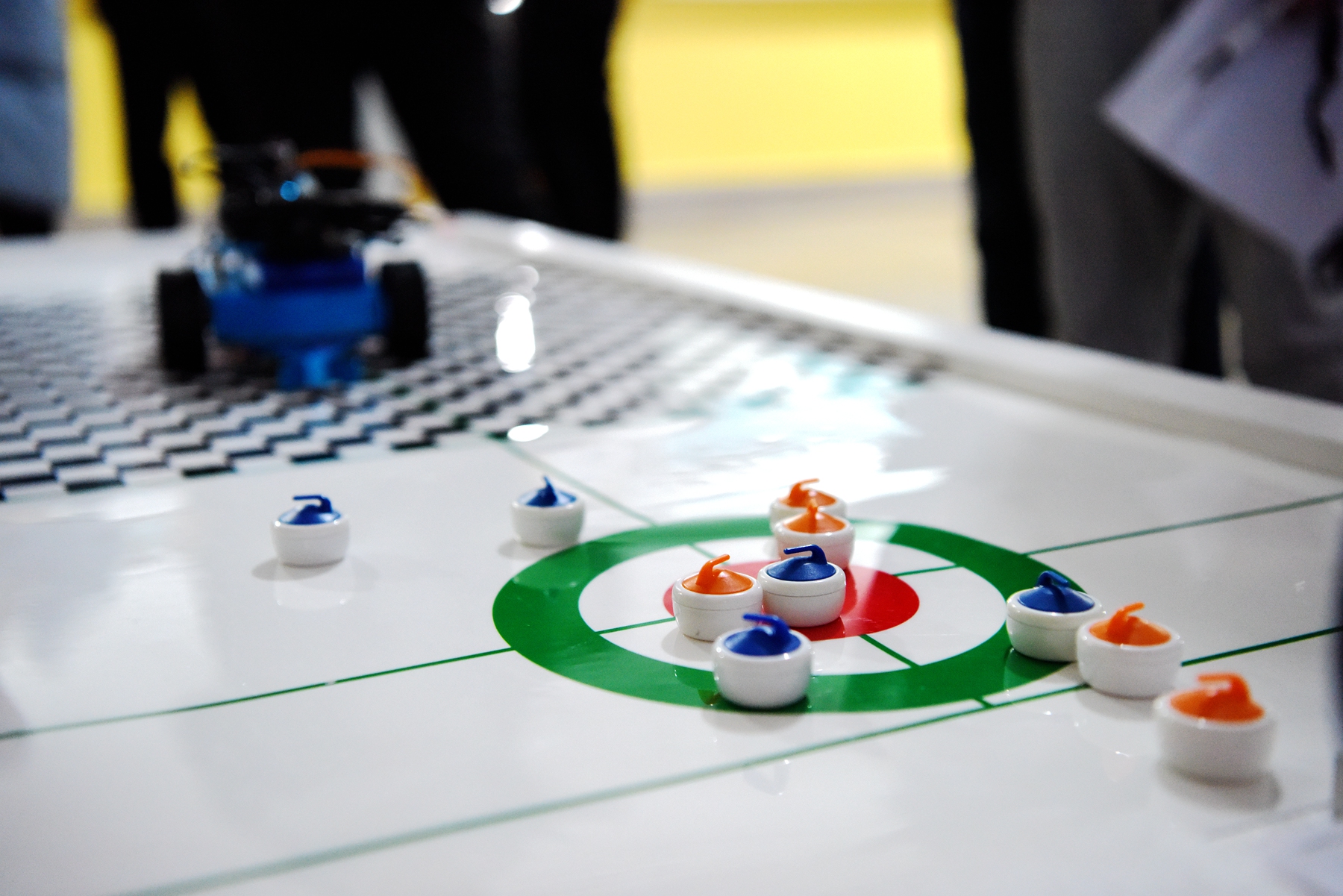 2019年高校冰壶人工智能挑战赛在校举行